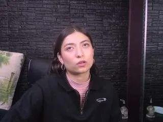 Offline lizzie-collins on CamSoda