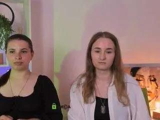 Offline lola-swon on CamSoda