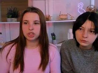 Offline lola-swon on CamSoda