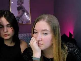 Offline lorraine-carter on CamSoda