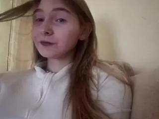 Freechat luciennebronaugh on CamSoda