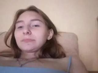 Freechat luciennebronaugh on CamSoda
