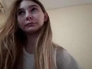 Freechat luciennebronaugh on CamSoda
