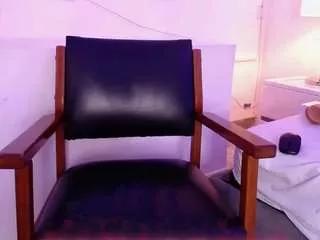 Offline luciiacollins on CamSoda