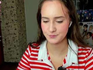 Offline lucyrose3 on CamSoda