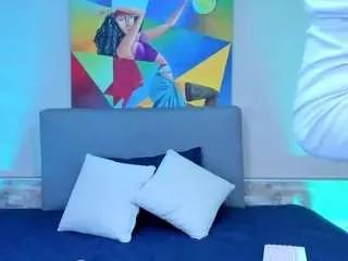 Offline lucyyliiu on CamSoda