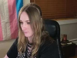 Offline luluvaladon on CamSoda