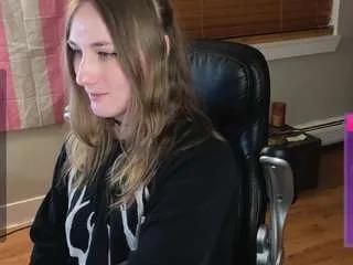 Offline luluvaladon on CamSoda