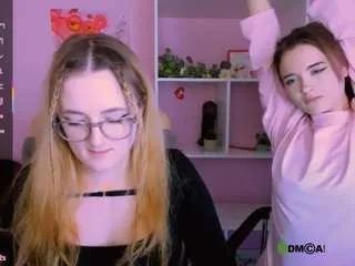 Offline luna-berryy on CamSoda