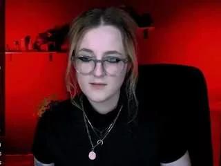 Offline luna-berryy on CamSoda