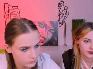 Offline luna-tin on CamSoda