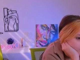 Offline luna-tin on CamSoda
