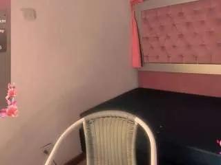 Offline lunacolinns on CamSoda