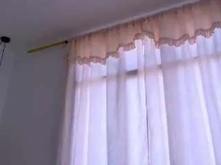 Offline lunitadiva on CamSoda