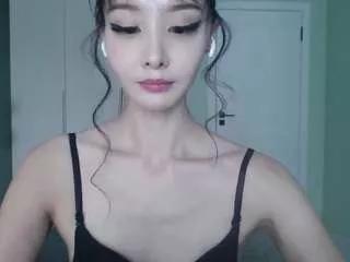 Offline lunytang on CamSoda