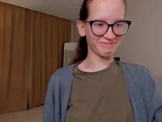 Offline lynettebails on CamSoda