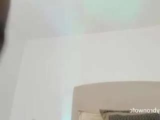 Freechat maddy-hot on CamSoda