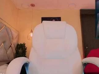 Offline marcela-davila on CamSoda