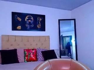 Offline maria-camilaa on CamSoda