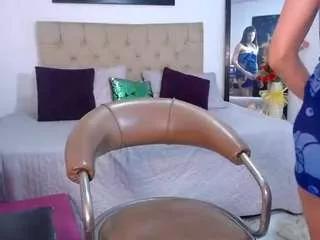 Offline maria-camilaa on CamSoda