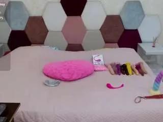 Offline marianabbw on CamSoda