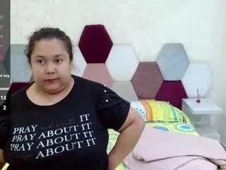 Offline marianabbw on CamSoda