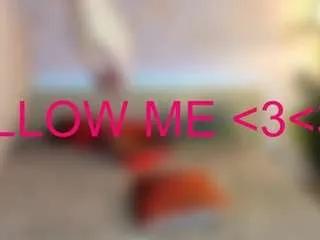 Offline medea-queen on CamSoda