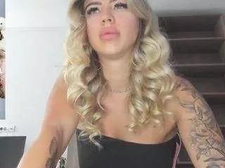 Offline megan-ros on CamSoda