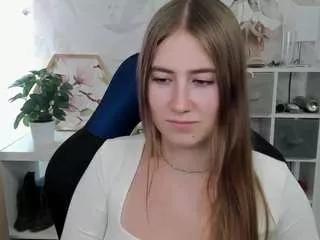 Offline meganxcute on CamSoda