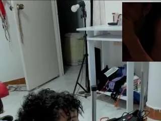 Freechat mia-kathelyn on CamSoda