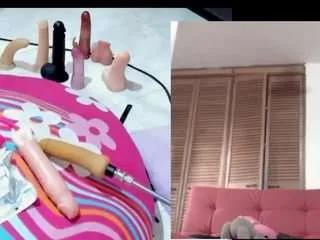 Freechat mia-kathelyn on CamSoda