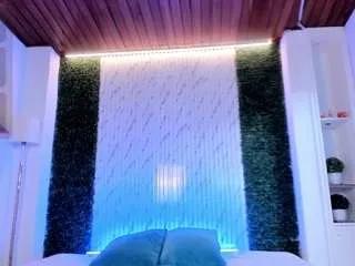 Offline mia-taylors on CamSoda