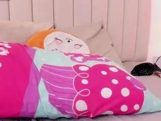 Offline mia-thompson-1 on CamSoda