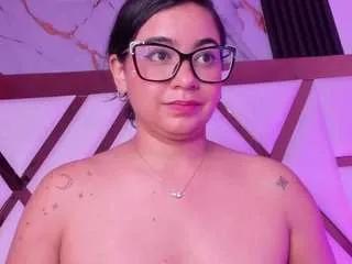 Offline miilaklum on CamSoda