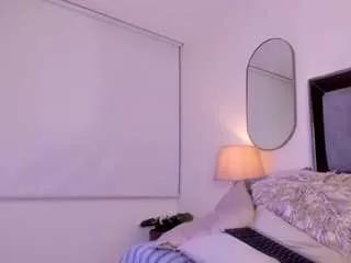 Offline miss-mian on CamSoda