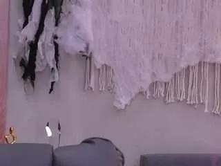 Offline mollyjons on CamSoda