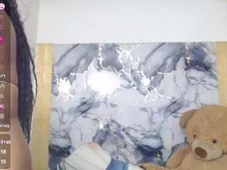 Offline nahomyfox on CamSoda