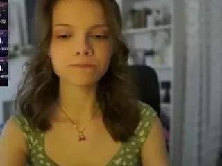 Offline natashamiala on CamSoda