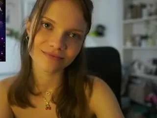 Offline natashamiala on CamSoda