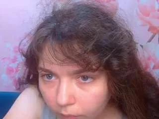 neonilalisova on CamSoda 