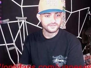 Offline nicolas-torres99 on CamSoda