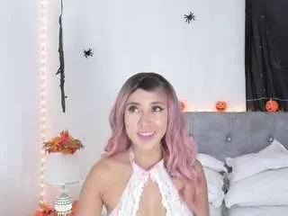 Offline nicolepowell on CamSoda