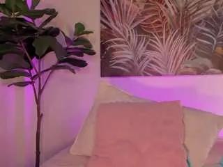 Offline nicoleriveraa on CamSoda