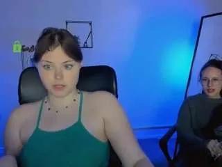 Offline nikol-kitt on CamSoda