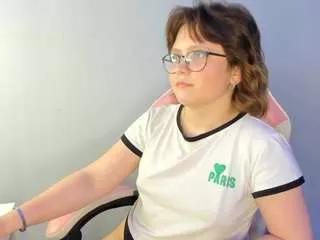 Offline nina-luna on CamSoda