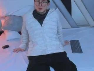 Freechat nina-passionf on CamSoda