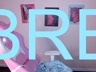 noora-moore on CamSoda 