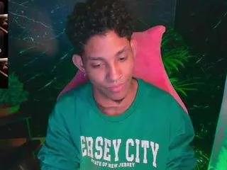 Freechat palo-santo06 on CamSoda