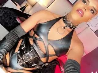 Offline panther-b1ack-oficiall on CamSoda