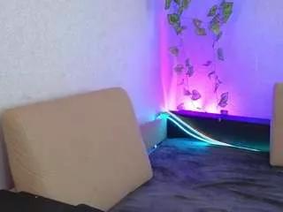 paradisepleasurecouple on CamSoda 